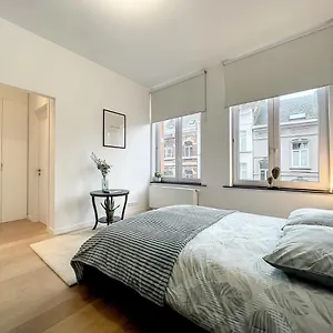 Elegant Flat Cinquantenaire Appartement Brussel
